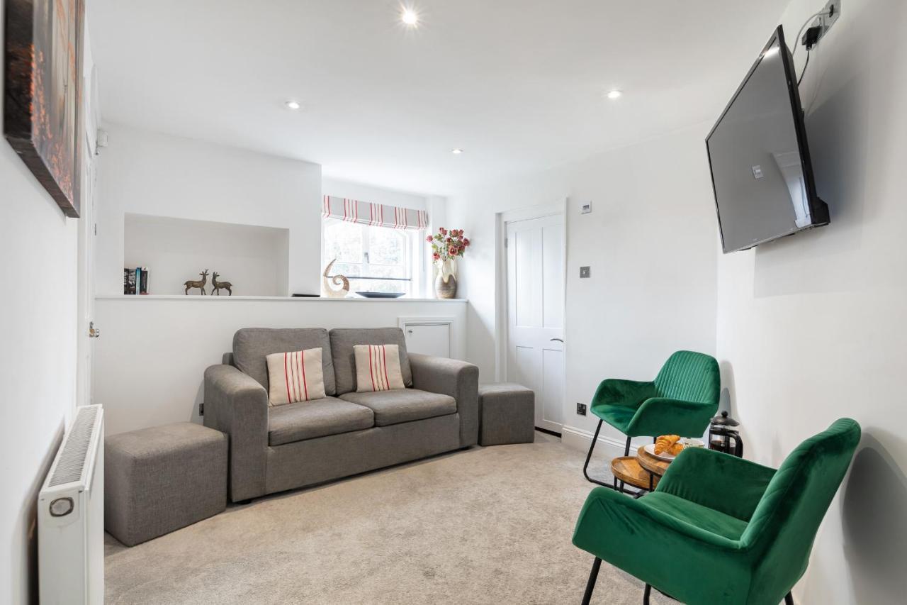 Castle Properties: The Duchess, 3 Bed Family Cottage 温莎 外观 照片