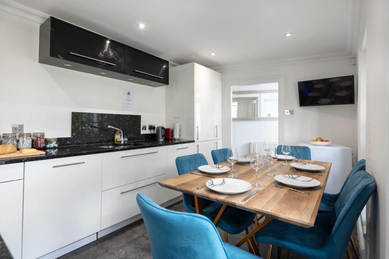 Castle Properties: The Duchess, 3 Bed Family Cottage 温莎 外观 照片