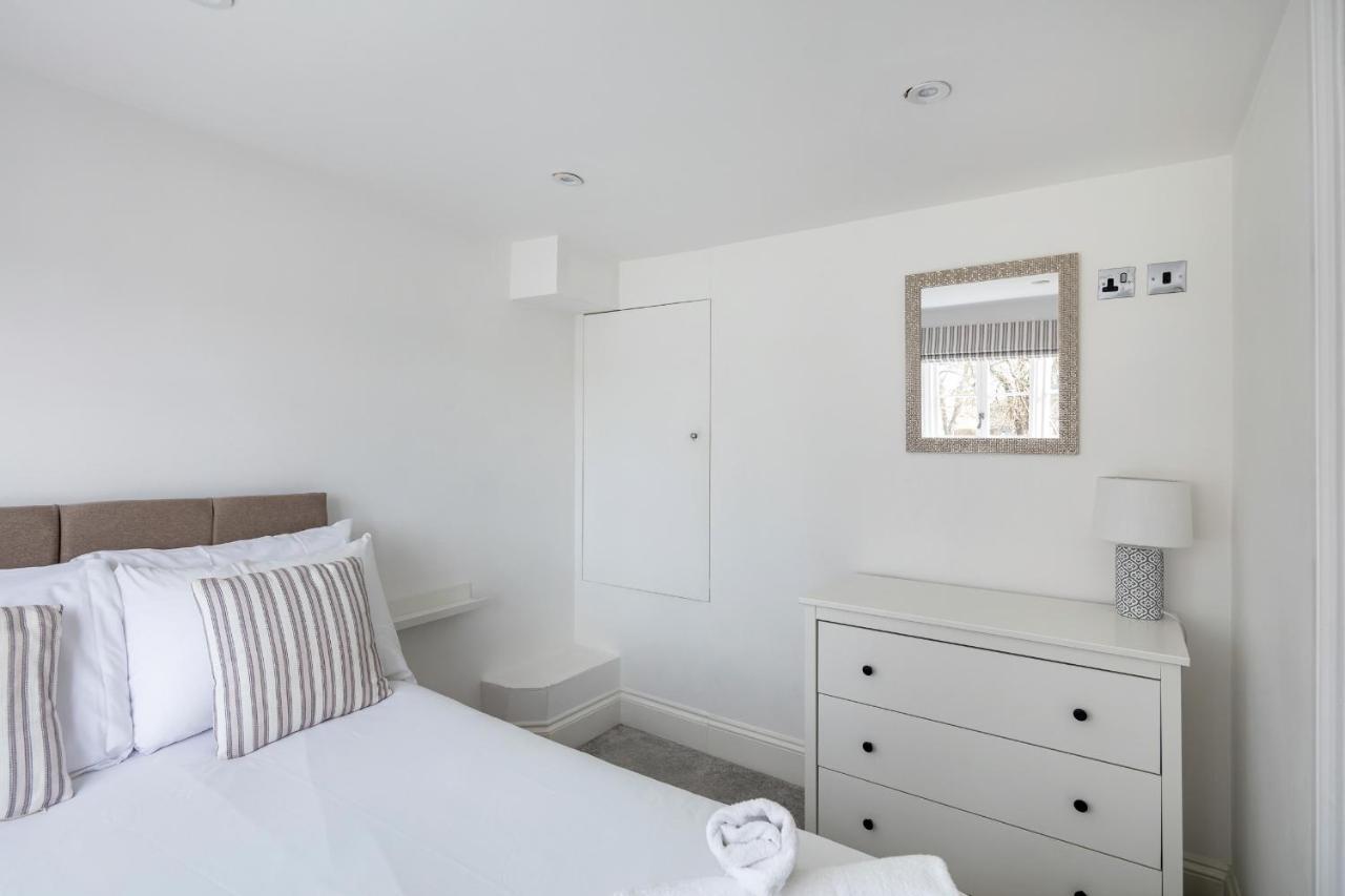Castle Properties: The Duchess, 3 Bed Family Cottage 温莎 外观 照片